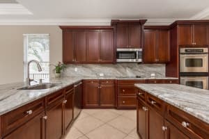 9150 Pineville Dr, Lake Worth, FL 33467, Sold 08/31/18