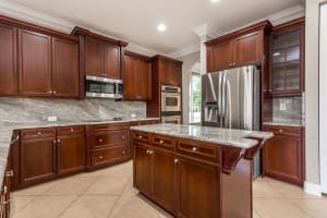 9150 Pineville Dr, Lake Worth, FL 33467, Sold 08/31/18