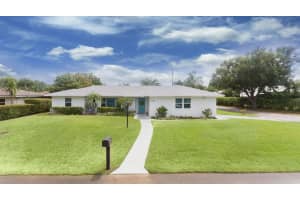 651 West Dr, Delray Beach, FL 33445, Sold 06/13/17