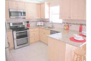 5227 Tarregon Ln, Palm Beach Gardens, FL 33418, Sold 06/28/17