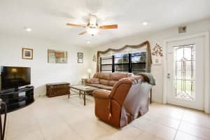 9548 Saddlebrook Dr, Boca Raton, FL 33496, Sold 07/07/17