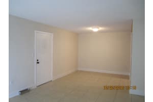 411 Executive Center Dr, West Palm Beach, FL 33401, Sold 05/31/17