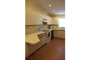 8227 SE Croft Cir, Hobe Sound, FL 33455, Sold 06/15/17