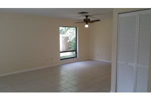 816 Sandtree Dr, Palm Beach Gardens, FL 33403, Sold 11/06/17