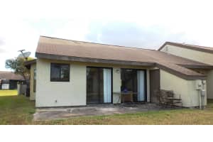 698 SW Veronica Ave, Port St. Lucie, FL 34953, Sold 06/28/17