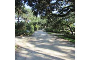 1601 E Camino del Rio, Vero Beach, FL 32963, Sold 11/24/17