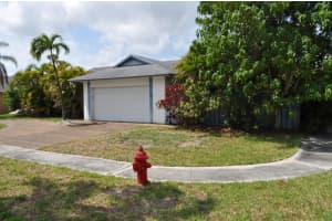 9691 Carousel Cir S, Boca Raton, FL 33434, Sold 08/04/17