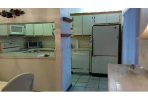 402 SE Castle Ct, Port St. Lucie, FL 34952, Sold 04/11/18