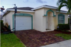 529 E Ridge Cir N, Boynton Beach, FL 33435, Sold 06/23/17