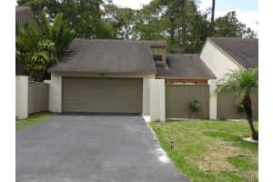 257 Pleasant Wood Dr, Wellington, FL 33414, Sold 06/27/17