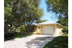 386 SW 5th Way, Boca Raton, FL 33432, Sold 08/18/17