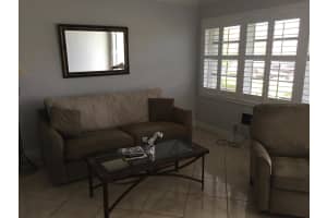 2542 S Federal Hwy, Boynton Beach, FL 33435, Sold 09/15/17