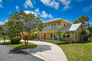 8849 SE Hawksbill Way, Hobe Sound, FL 33455, Sold 08/01/17