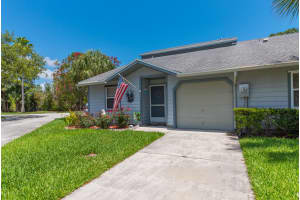 661 NE Wax Myrtle Way, Jensen Beach, FL 34957, Sold 08/08/17