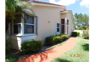 19 Sausalito Dr, Boynton Beach, FL 33436, Sold 08/30/17