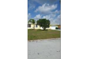 1432 SE Belcrest St, Port St. Lucie, FL 34952, Sold 06/06/17