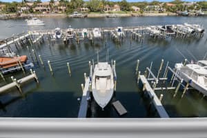 1000 Bay Colony Dr S, North Palm Beach, FL 33408, Sold 02/23/18