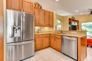 5820 Royal Club Dr, Boynton Beach, FL 33437, Sold 07/14/17
