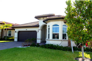 7189 Damita Dr, Lake Worth, FL 33463, Sold 08/08/17