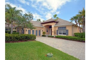 9220 Seasons Terrace, Vero Beach, FL 32963, Sold 10/06/17