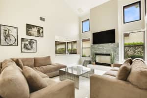21932 Town Pl Dr, Boca Raton, FL 33433, Sold 07/31/17