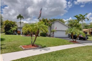 11403 Woodchuck Ln, Boca Raton, FL 33428, Sold 08/15/17