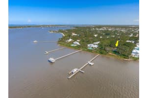 21 SE Harbor Point Dr, Stuart, FL 34996, Sold 03/16/18
