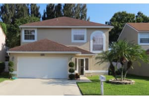 1075 Fairfax Cir W, Boynton Beach, FL 33436, Sold 08/09/17
