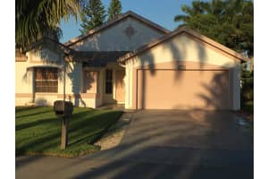 2700 Foxhall Dr E, West Palm Beach, FL 33417, Sold 07/20/17