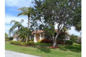 122 Queen Eugenia Ct, Fort Pierce, FL 34949, Sold 06/22/17