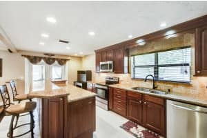 2506 SW 23rd Cranbrook Dr, Boynton Beach, FL 33436, Sold 08/01/17