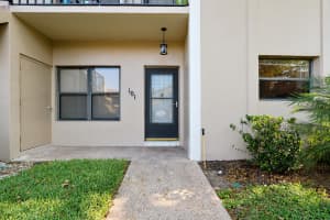 101 Clubhouse Cir, Jupiter, FL 33477, Sold 08/10/17