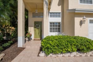 6385 Lansdowne Cir, Boynton Beach, FL 33472, Sold 07/03/17