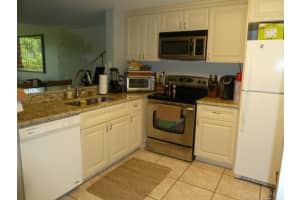 812 Jeffery St, Boca Raton, FL 33487, Sold 07/27/17