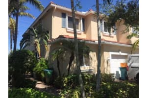 2758 S Evergreen Cir, Boynton Beach, FL 33426, Sold 10/05/17