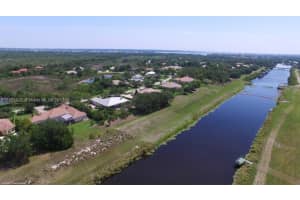 3714 SW Rivers End Way, Palm City, FL 34990, Sold 06/28/17