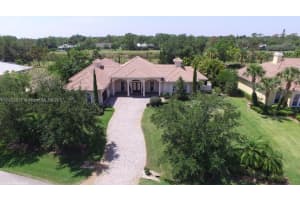 3714 SW Rivers End Way, Palm City, FL 34990, Sold 06/28/17