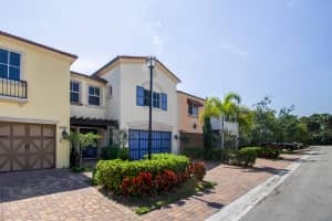 2078 Foxtail View Ct, West Palm Beach, FL 33411, Sold 10/20/17