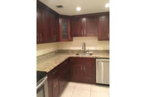 480 Executive Center Dr #4j, West Palm Beach, FL 33401, Sold 11/15/17