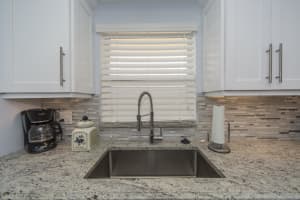 3040 Lake Shore Dr, Riviera Beach, FL 33404, Sold 07/31/17