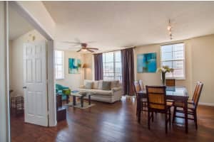 651 Okeechobee Blvd APT 412, West Palm Beach, FL 33401, Sold 10/30/17