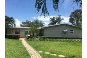 2310 Dorson Way, Delray Beach, FL 33445, Sold 08/30/17