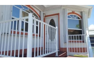 903 Nettles Blvd, Jensen Beach, FL 34957, Sold 07/10/17