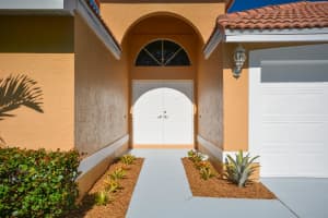 1377 Fairfax Cir E, Boynton Beach, FL 33436, Sold 06/20/17