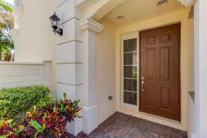 5610 NE Trieste Way, Boca Raton, FL 33487, Sold 07/20/17