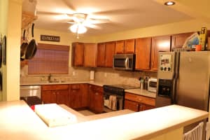 9132 Pine Springs Dr, Boca Raton, FL 33428, Sold 06/22/17