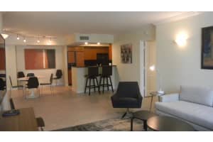 99 SE Mizner Blvd, Boca Raton, FL 33432, Sold 08/03/17