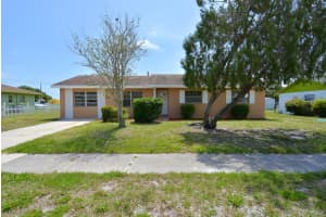 114 Devonshire Dr, Fort Pierce, FL 34946, Sold 11/27/17