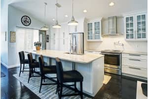 1040 Delray Lakes Dr, Delray Beach, FL 33444, Sold 07/18/17