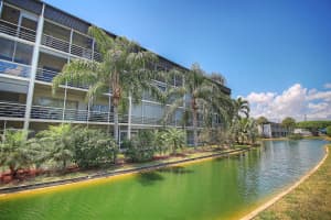 300 Waterway Dr S, Lantana, FL 33462, Sold 07/07/17
